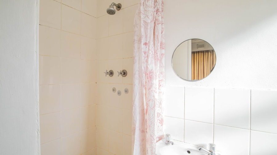 To Let 3 Bedroom Property for Rent in Muizenberg Western Cape